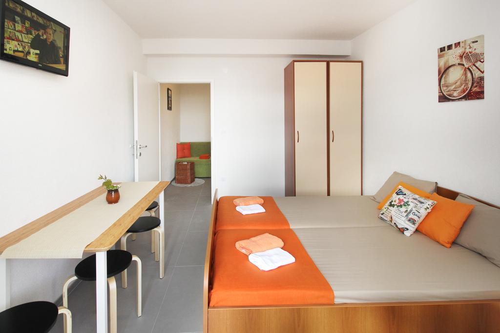 Stanicicke Apartments Baška Voda Zewnętrze zdjęcie